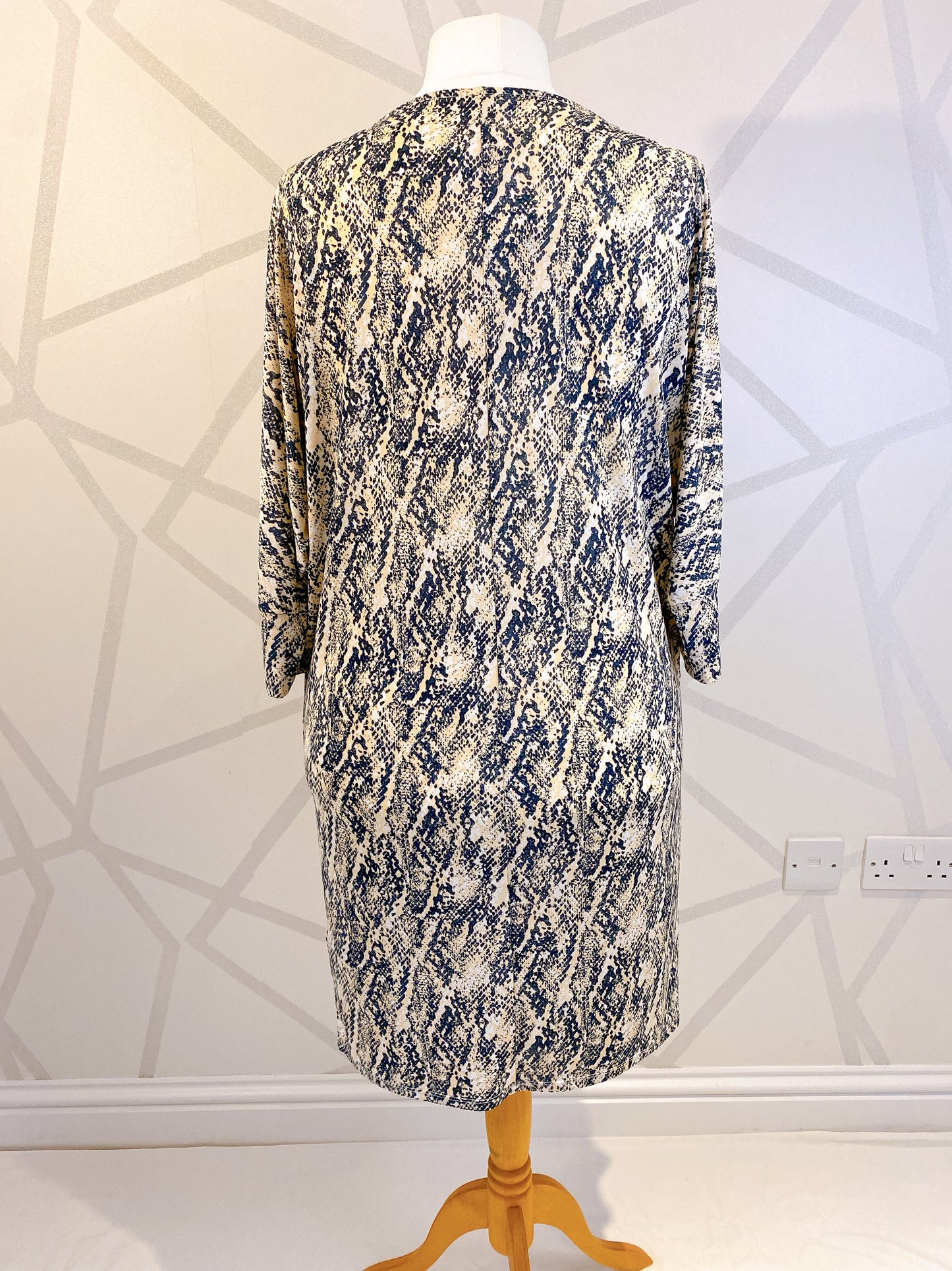 Saint Tropez Dress Size XL